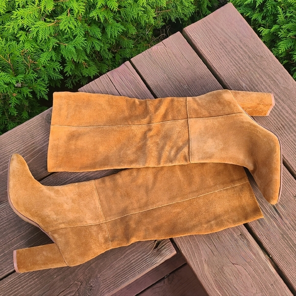 Chinese Laundry Shoes - Chinese Laundry " Krafty" Knee High Boot Suede Tall Boot Tan Camel Sz 9